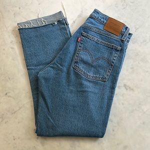 Levi’s Wedgie straight